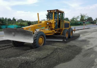 Equipos y Maquinaria