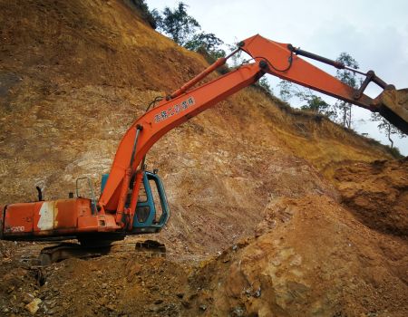 Equipos y Maquinaria